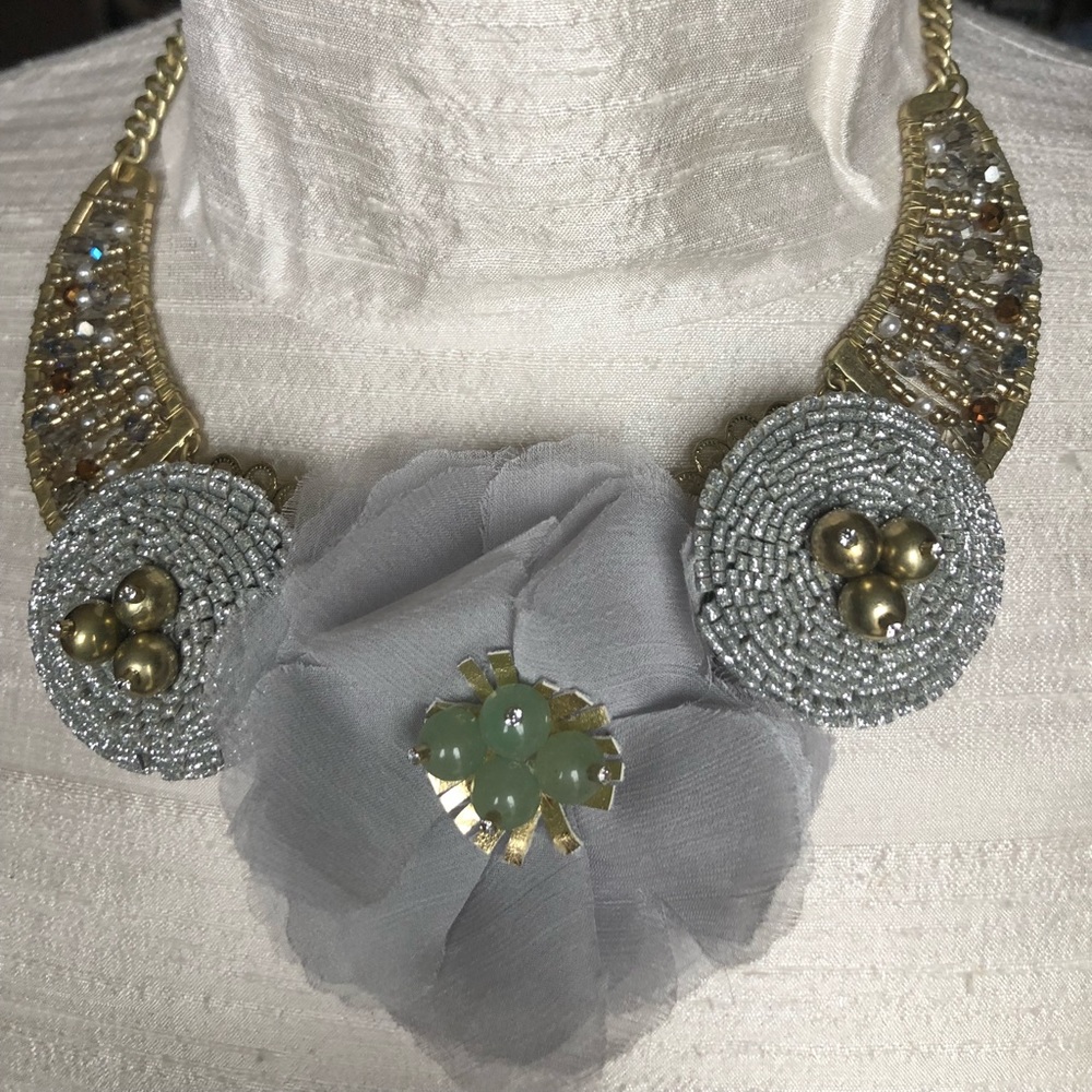 Grey floral bead necklace